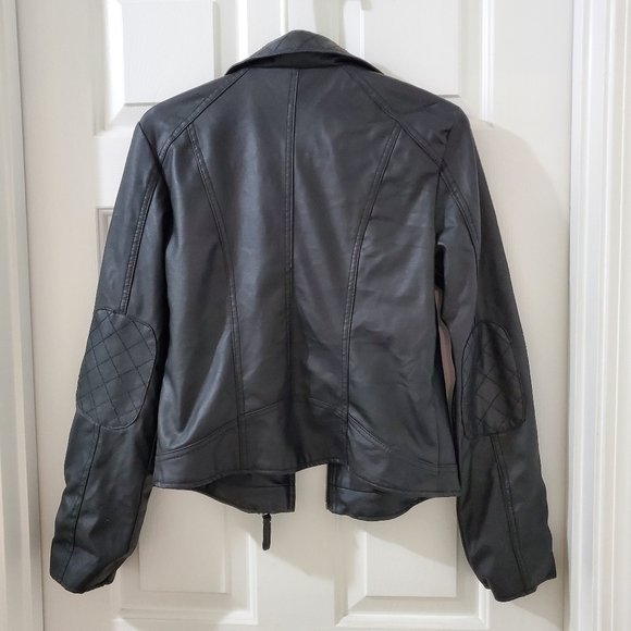 NewLook Faux Leather Jacket Size Medium. - Picture 3 of 8